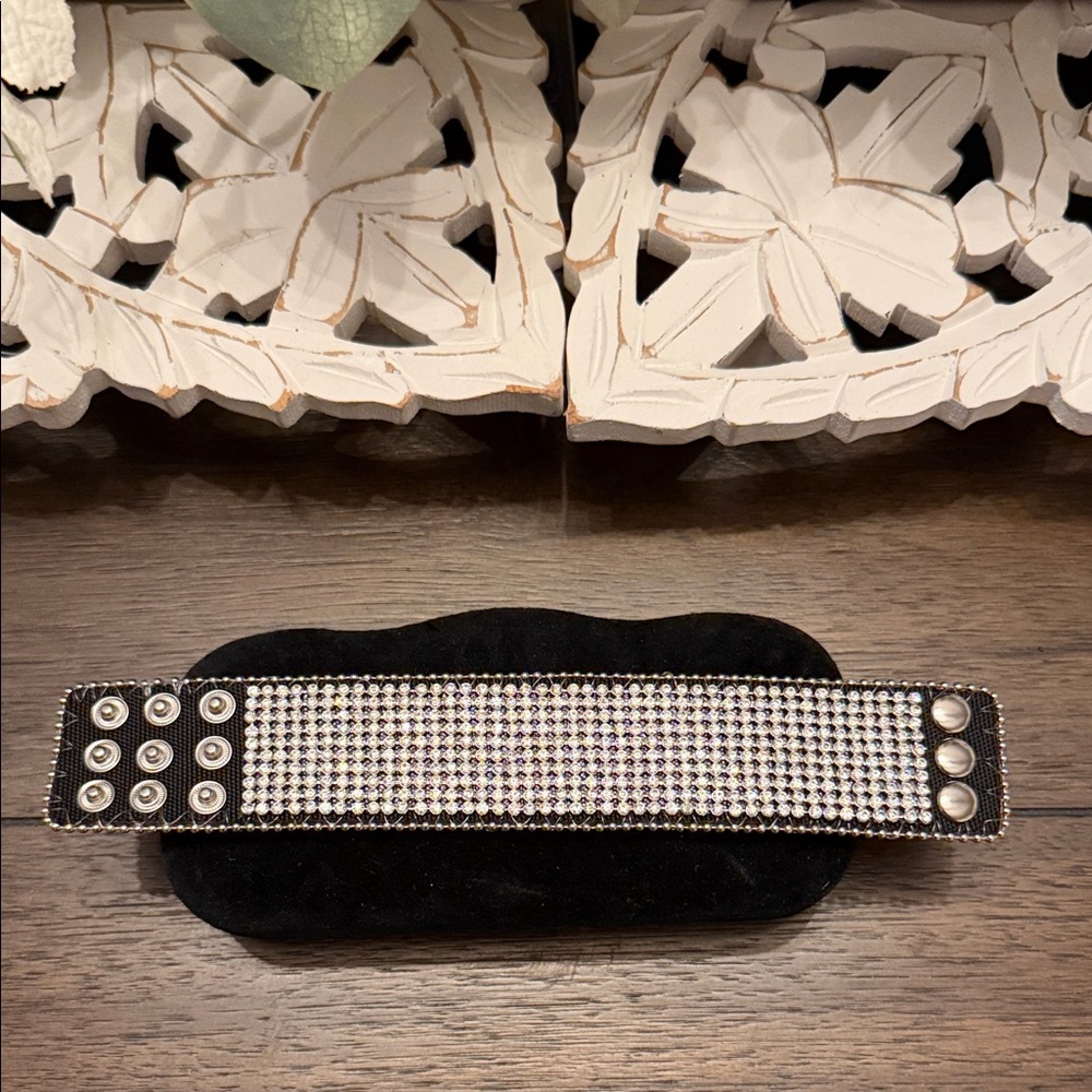 Rhinestone Snap Bracelet - Silver Sparkle